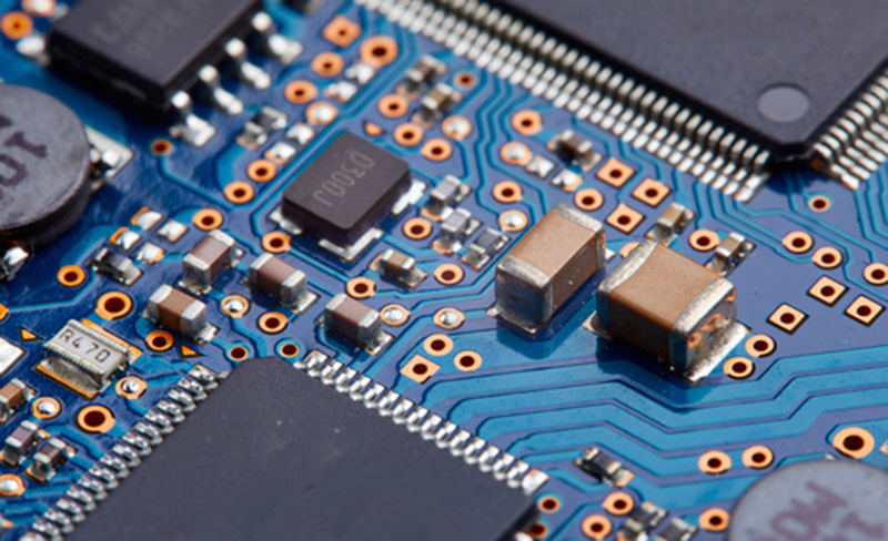 深圳三星貼片電容代理商：你知道，貼片電容的工作壽命有多長？