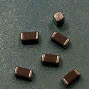 高壓貼片電容的介質(zhì)會(huì)影響電容的性能嗎? 高壓貼片電容的介質(zhì)會(huì)影響電容的性能嗎?